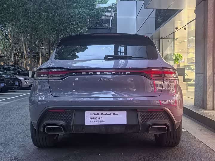 Porsche Macan