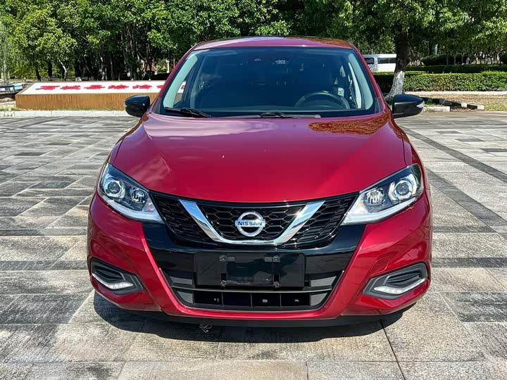 Nissan Tiida 2024