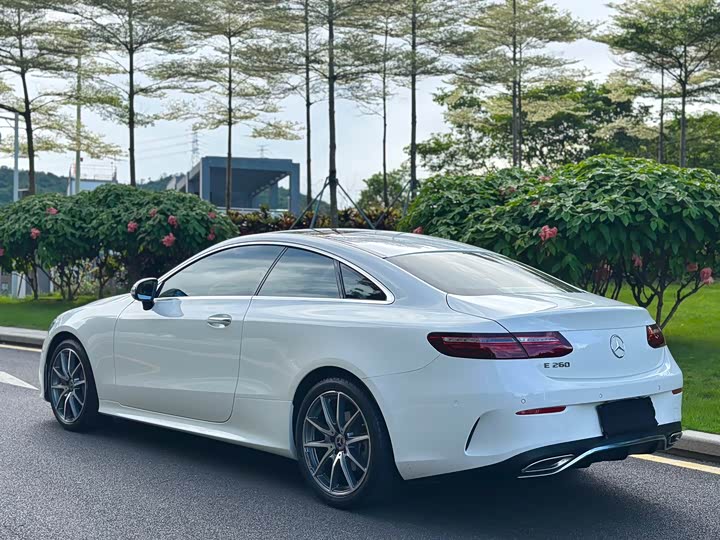 Mercedes-Benz E-Class (Im port) E 260 Coupe (2023 Facelift)