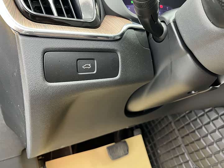 Volvo XC60 B5