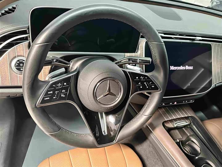 Mercedes-Benz E-Class E 300 L Fashion