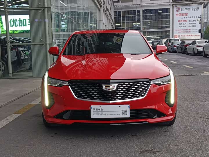 Cadillac CT4 28T Luxury