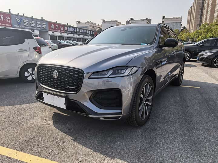 Jaguar F-PACE