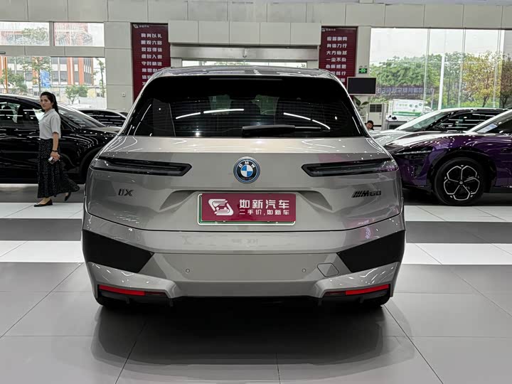 BMW iX 2023 M60