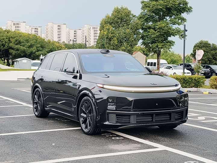 Li Auto L7