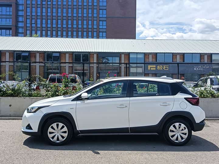 Toyota YA RiS L Zhixuan (YA RiS L) 2022 Zhixuan (YA RiS L) X