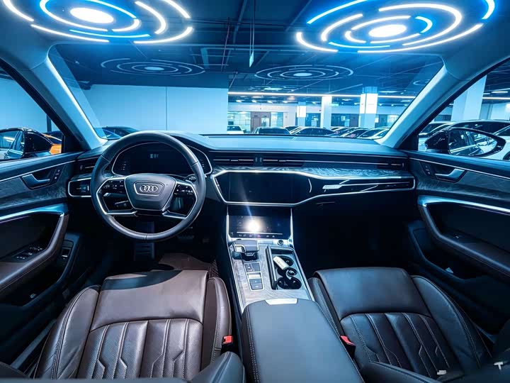 Audi A7L 45 TFSI S-line Future Dream