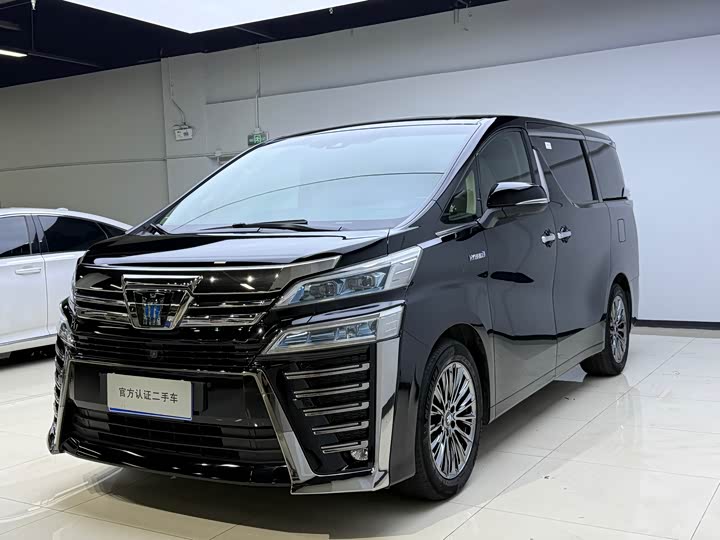 Toyota Vellfire Crown