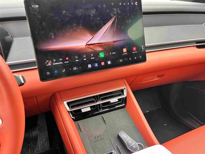 BYD Tang L DM 175 km Drone Player