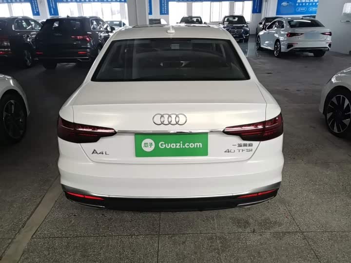 Audi A4L 40 TFSI Style Sport