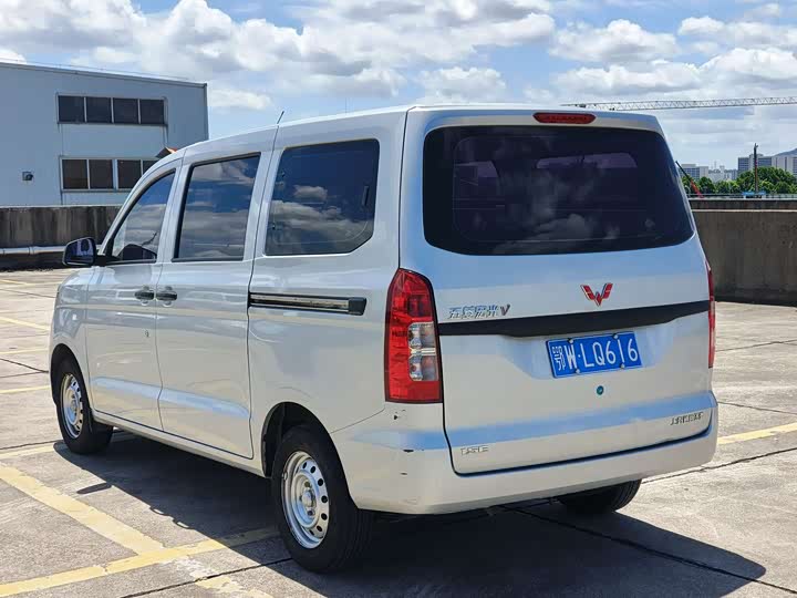Wuling Hongguang V 1.5 Jingqu Hydraulic Power Assist LAR