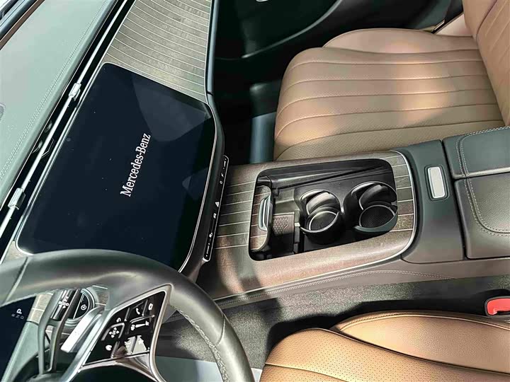 Mercedes-Benz E-Class E 300 L Fashion