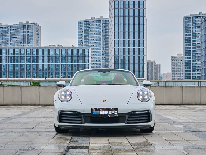 Porsche 911 Targa 4