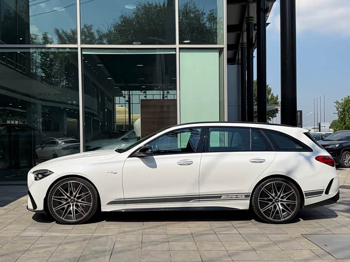 Mercedes-Benz AMG C 43 4MATIC Estate Special Edition (2024 Facelift)
