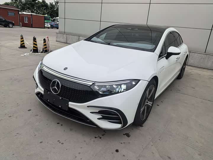 Mercedes-Benz EQS 450+ Luxury (2022 Facelift)