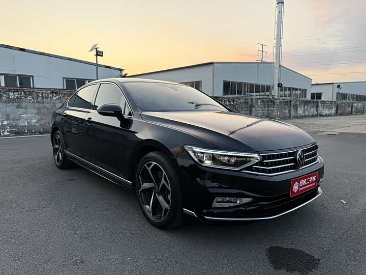 Volkswagen Magotan Zhongxiang