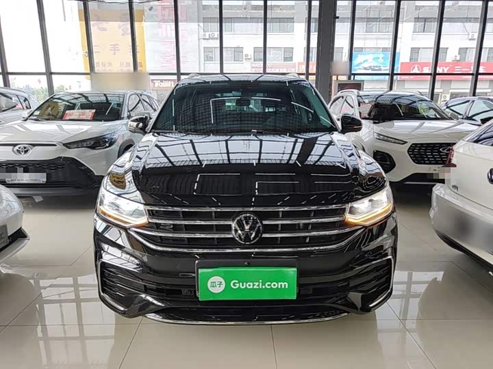 Volkswagen TiguanL 2024 Outstanding Edition
