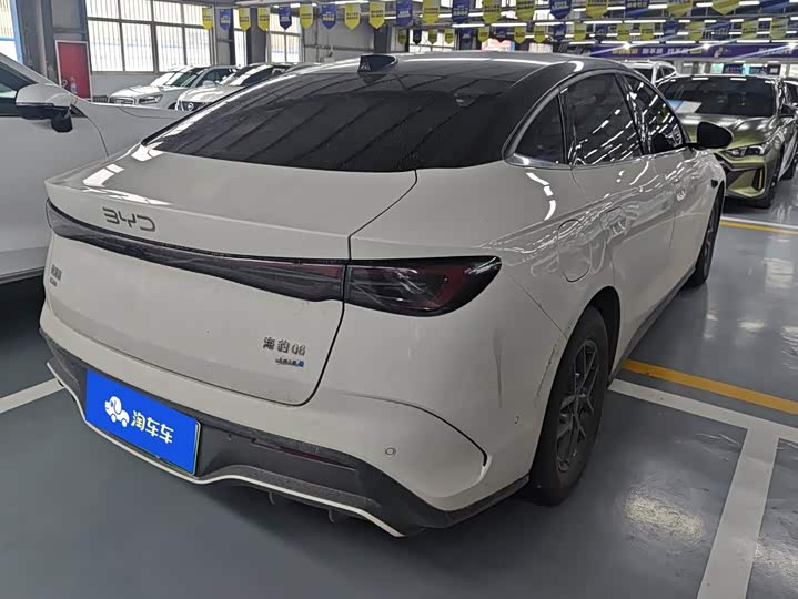 BYD Seal 06 DM-i Smart Drive 80 km Luxury