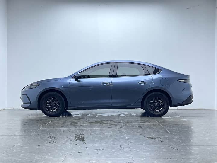 BYD Seal 05 DM-i Smart Driving 55 km Luxury