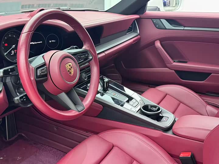Porsche 911 Carrera