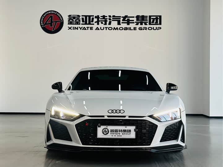 Audi R8 V10 Coupe Performance
