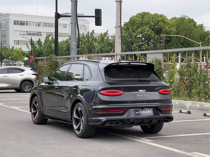 Bentley Bentayga
