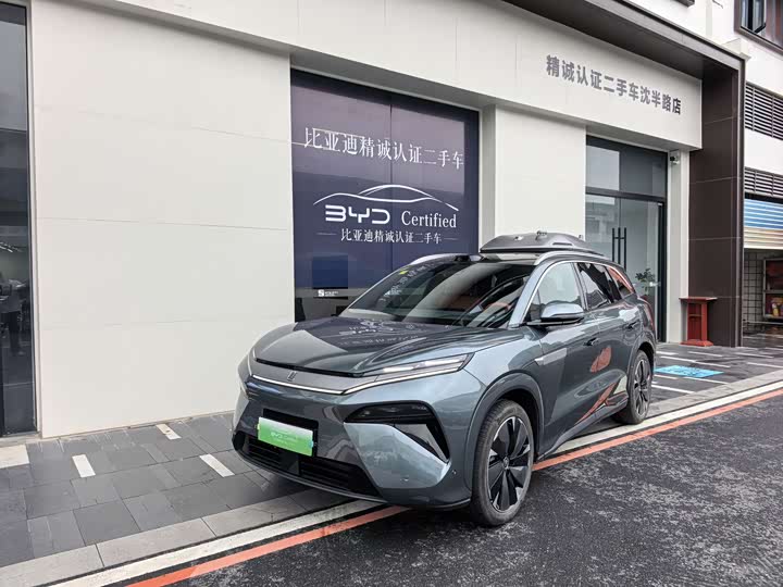 BYD Tang L DM 175 km Drone Player