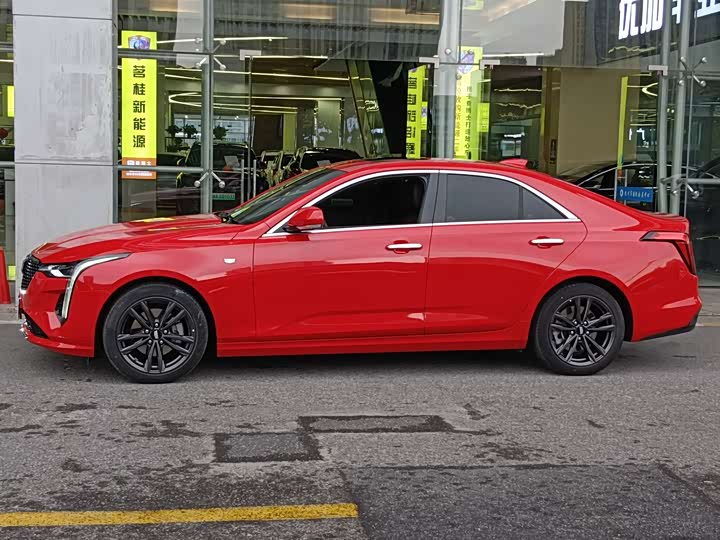 Cadillac CT4 28T Luxury