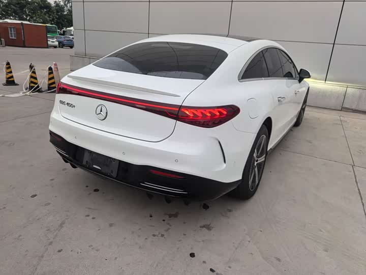 Mercedes-Benz EQS 450+ Luxury (2022 Facelift)