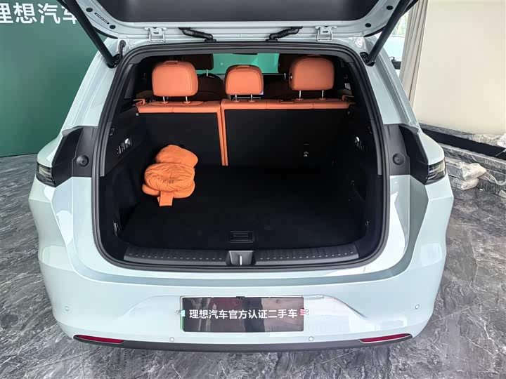 Li Auto L6 Max Smart Refresh