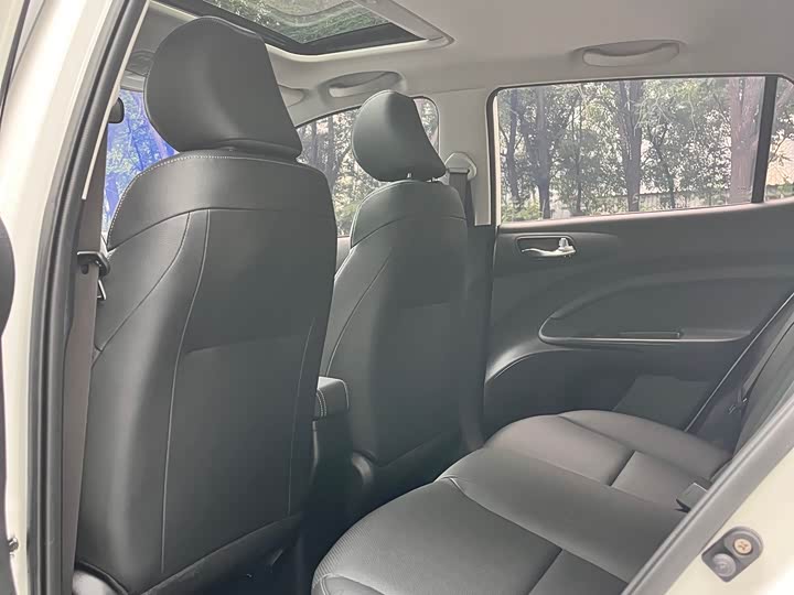 Kia KX3