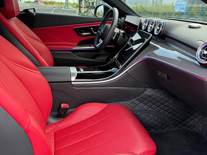 Mercedes-Benz CLE 300 4MATIC Luxury Coupe