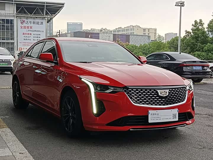 Cadillac CT4 28T Luxury