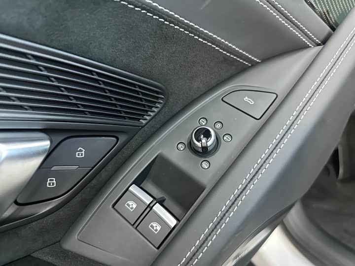 Audi R8 V10 Coupe Performance