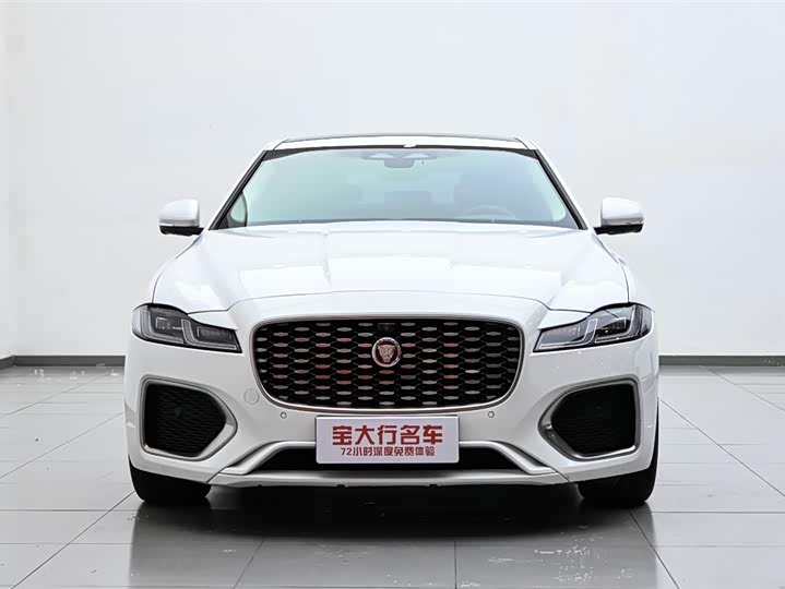 Land Rover Jaguar XFL