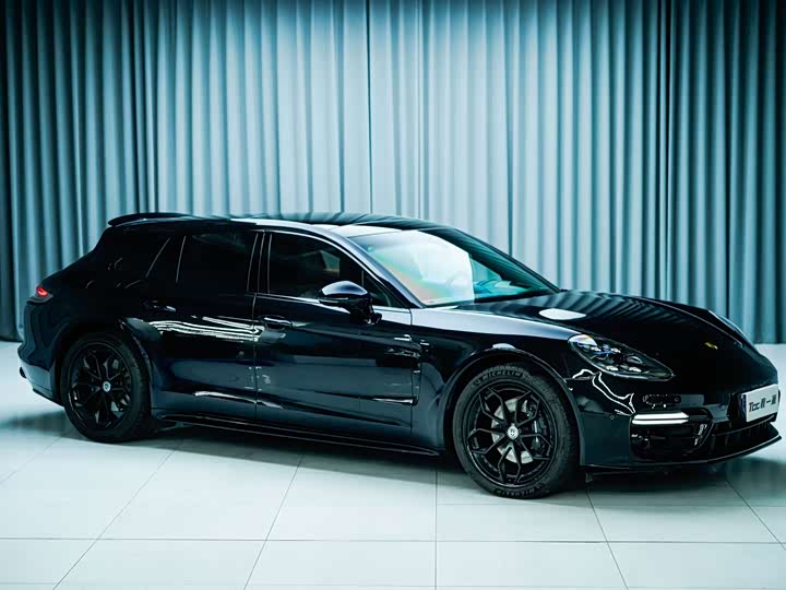 Porsche Panamera 4 Sport Turismo