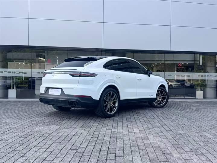 Porsche Cayenne Coupé
