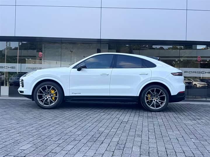 Porsche Cayenne Coupé