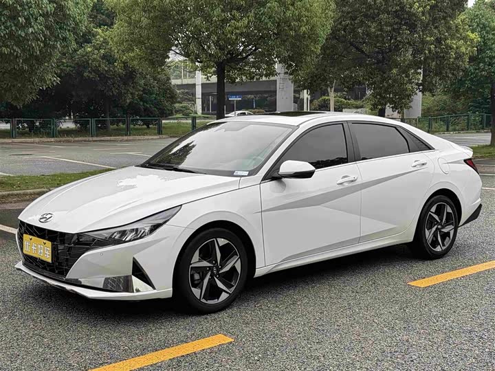 Beijing Hyundai Elantra 240 TG Di DCT LUX Premium