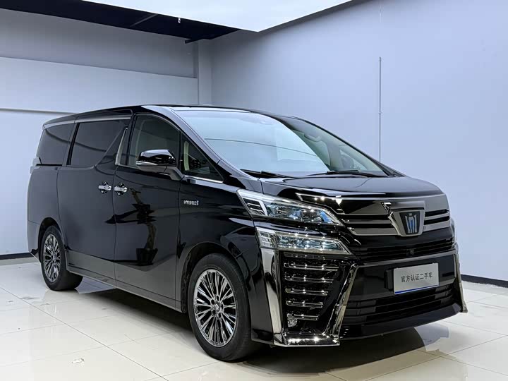 Toyota Vellfire Crown
