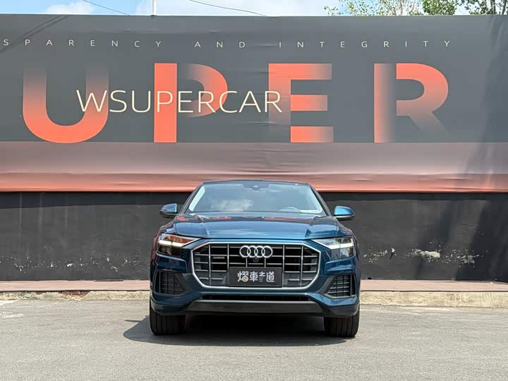 Audi Q8 45 TFSI Luxury Zhiya