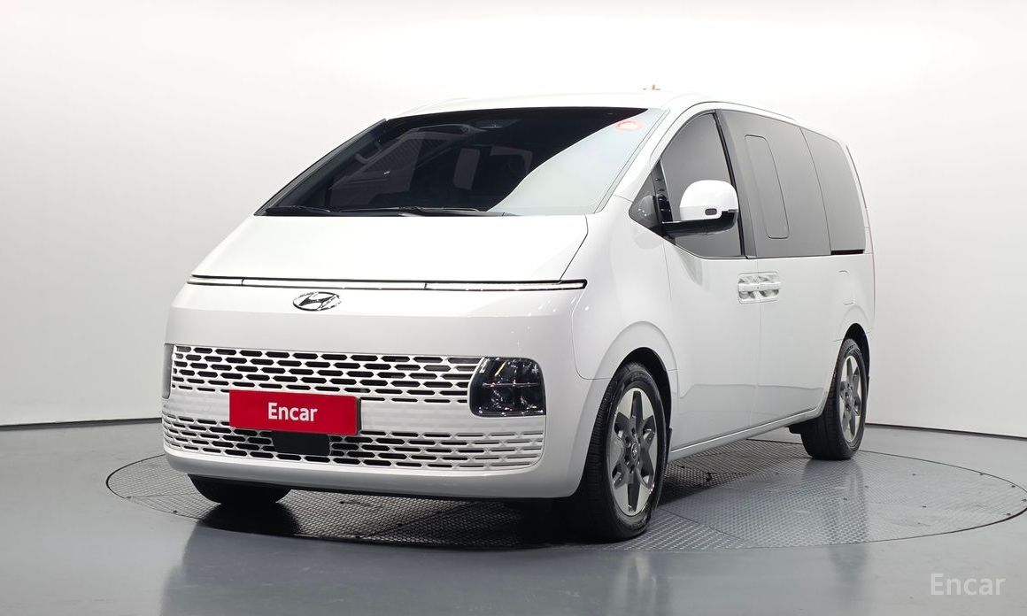 Hyundai Staria 2022