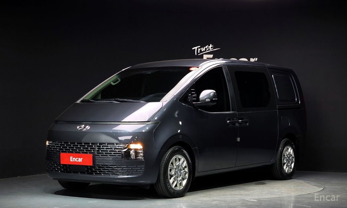 Hyundai Staria 2023