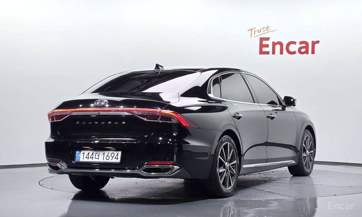 Hyundai Grandeur 2021