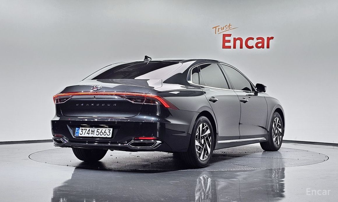Hyundai Grandeur 2022