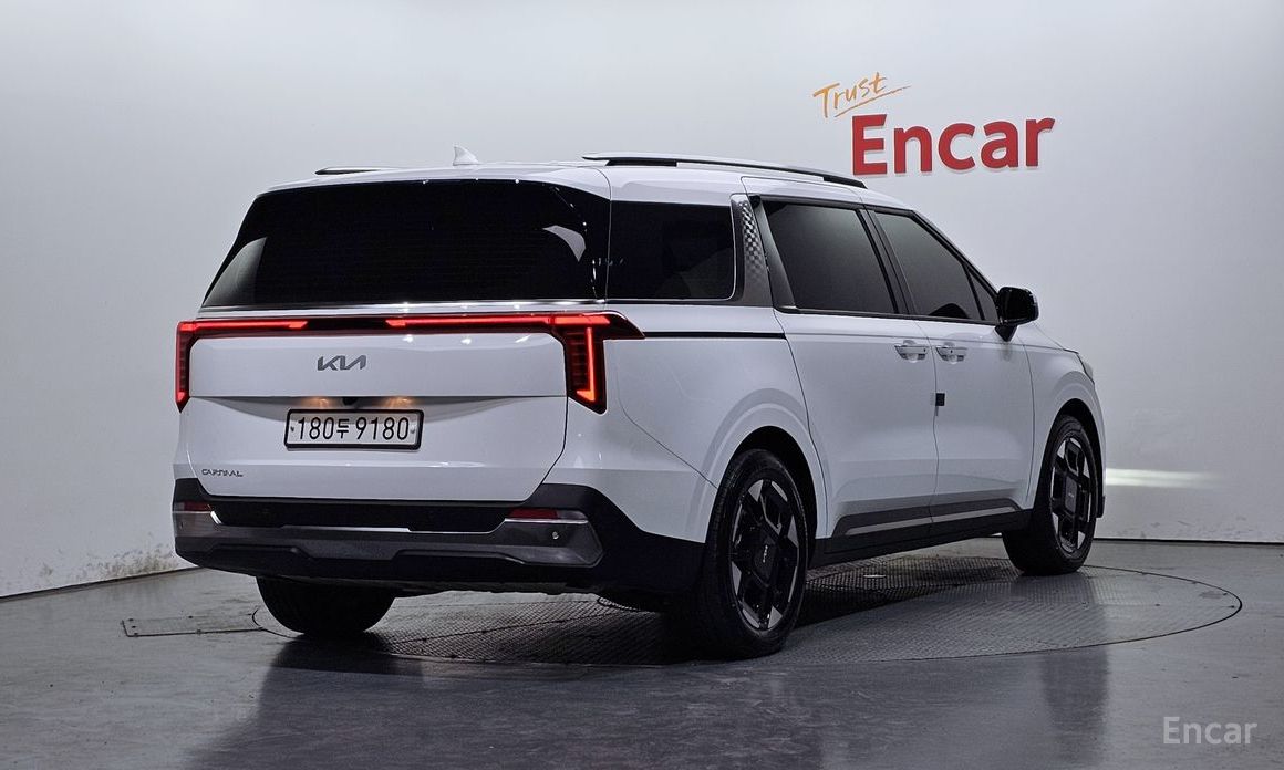 Kia Canival 2025