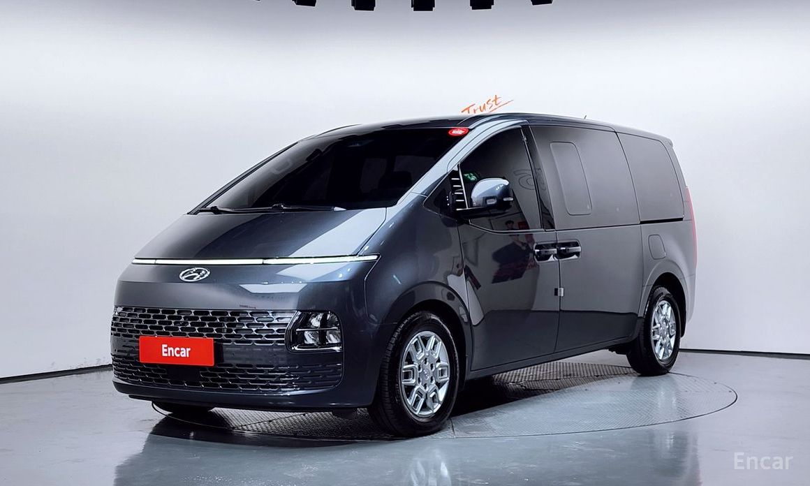 Hyundai Staria 2022