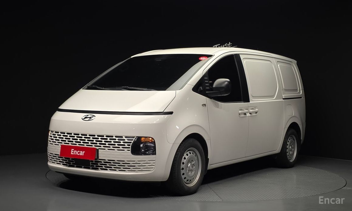 Hyundai Staria 2022
