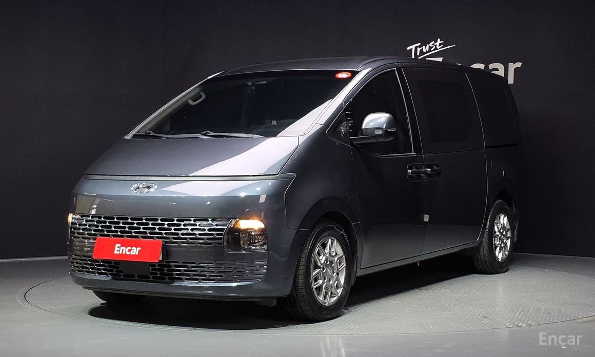 Hyundai Staria 2022