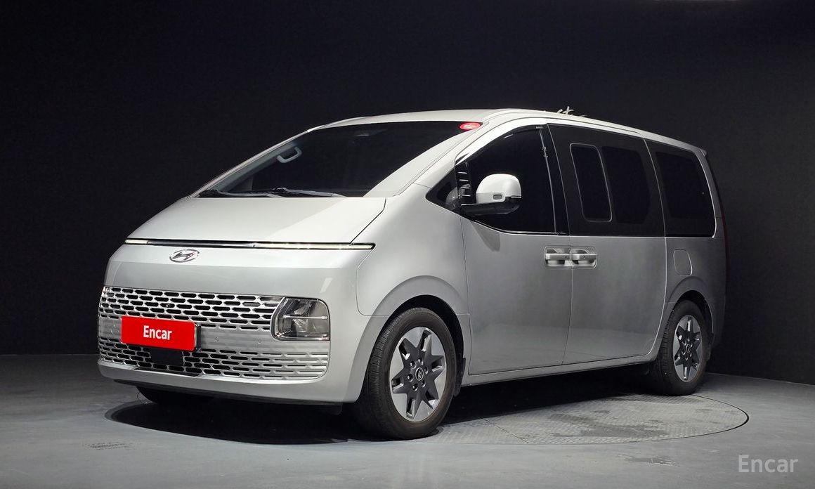 Hyundai Staria 2022